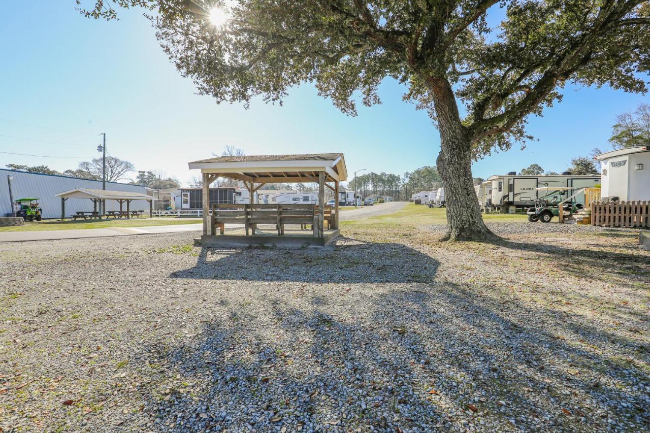Model Home Near Camp Lejeune With Water View Sneads Ferry Dış mekan fotoğraf