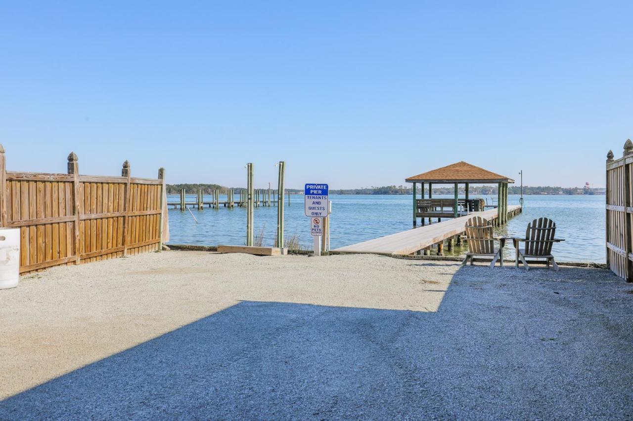 Model Home Near Camp Lejeune With Water View Sneads Ferry Dış mekan fotoğraf